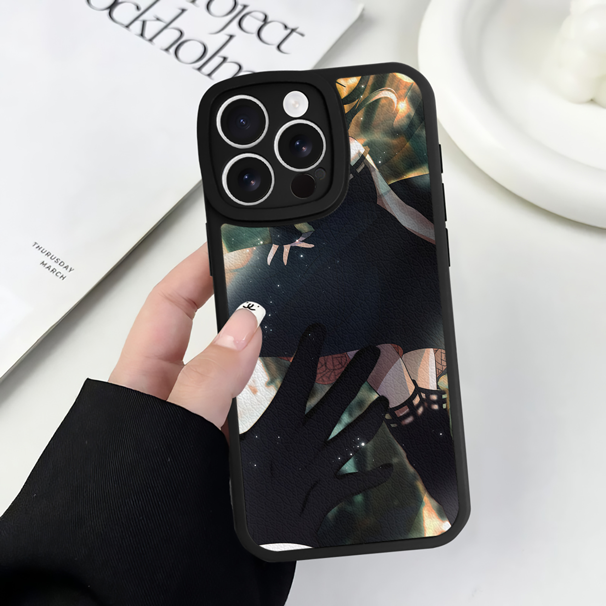（画像用） SPY×FAMILY间谍家家酒 【iPhone 16シリーズ対応】シリコンスマホケース（レザー調） 材質：シリコン